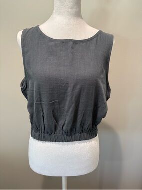 Sleeveless Elastic-Hem Tank Top - Cobalt Blue. Size M